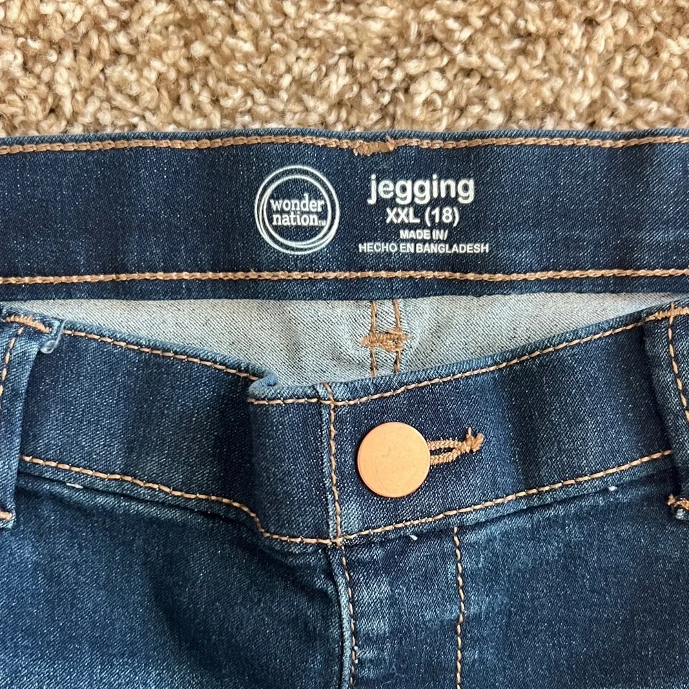 Wonder Nation Dark Blue Jeans with Floral Embroidery - Picture 2 of 6